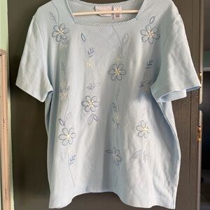 Alfred Dunner Blue Floral Embroidered Short Sleeve Top